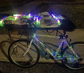 Paisan pedal push ride